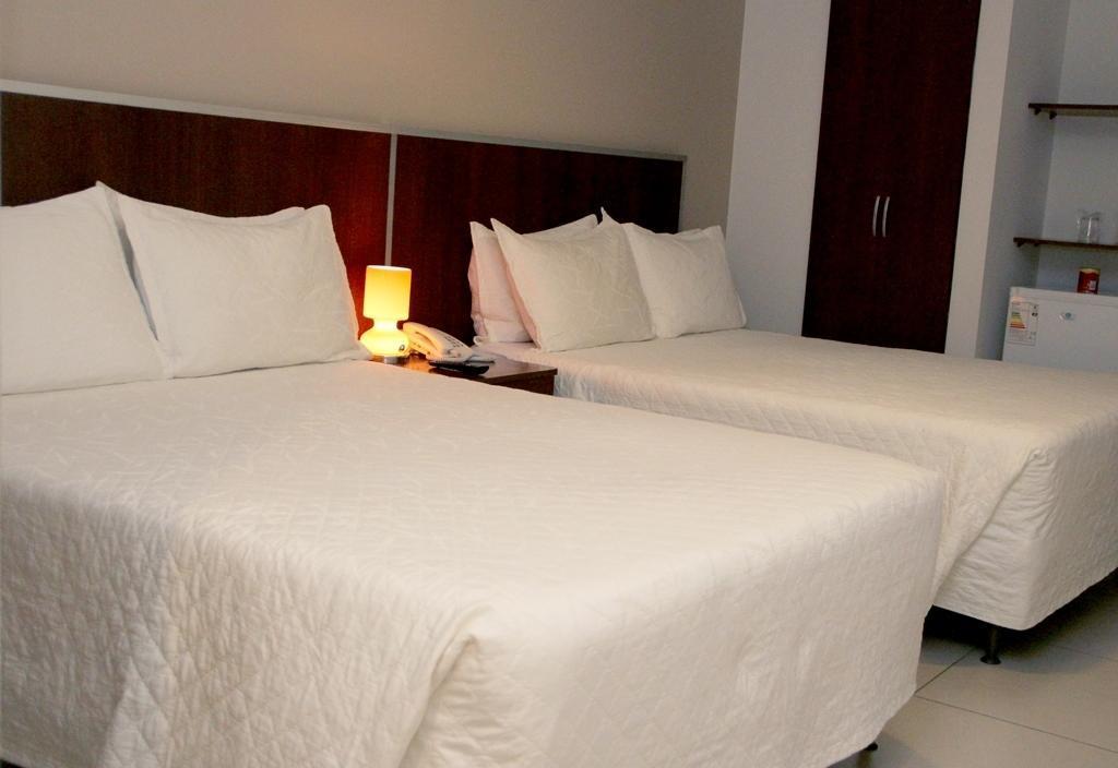 Torre Hotel Ejecutivo Санта-Крус-де-ла-Сьерра Экстерьер фото